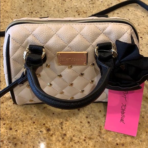 Betsey Johnson small handbag - Picture 2 of 5